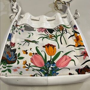 Gucci White Crossbody Bag with Multicolor Floral Print and White Leather Trim